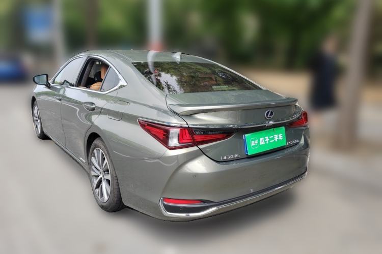 Used Lexus ES 2018 300h Premier Edition China VI Standard Rear Left 45 Deg