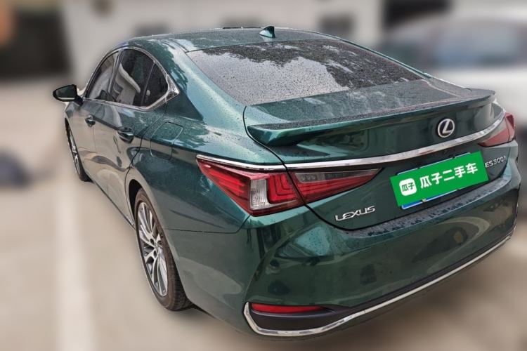 Used Lexus ES 2018 300h Premium Edition China VI Standard Rear Left 45 Deg
