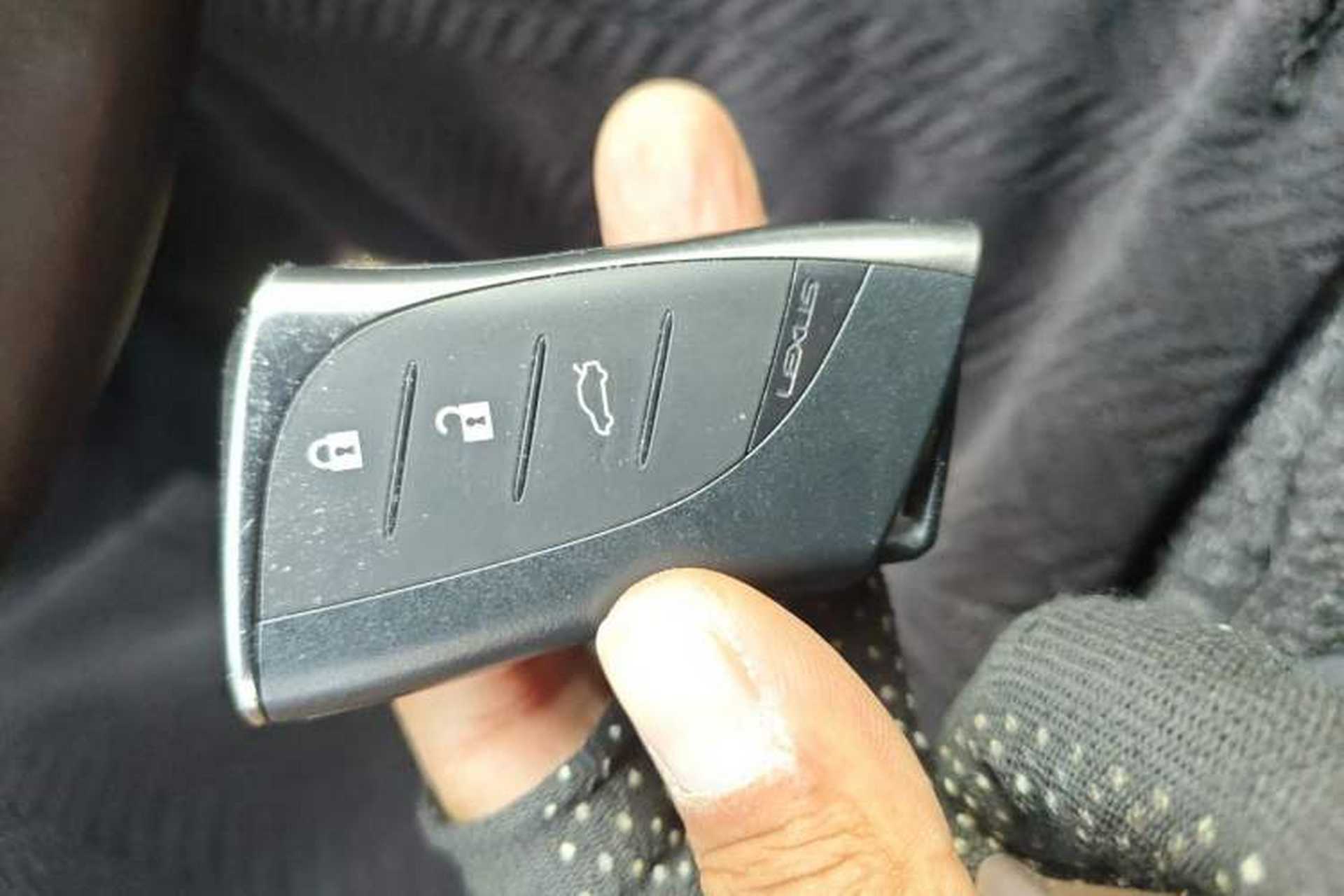Used Lexus ES 2018 200 Luxury Edition China V Standard Vehicle Key