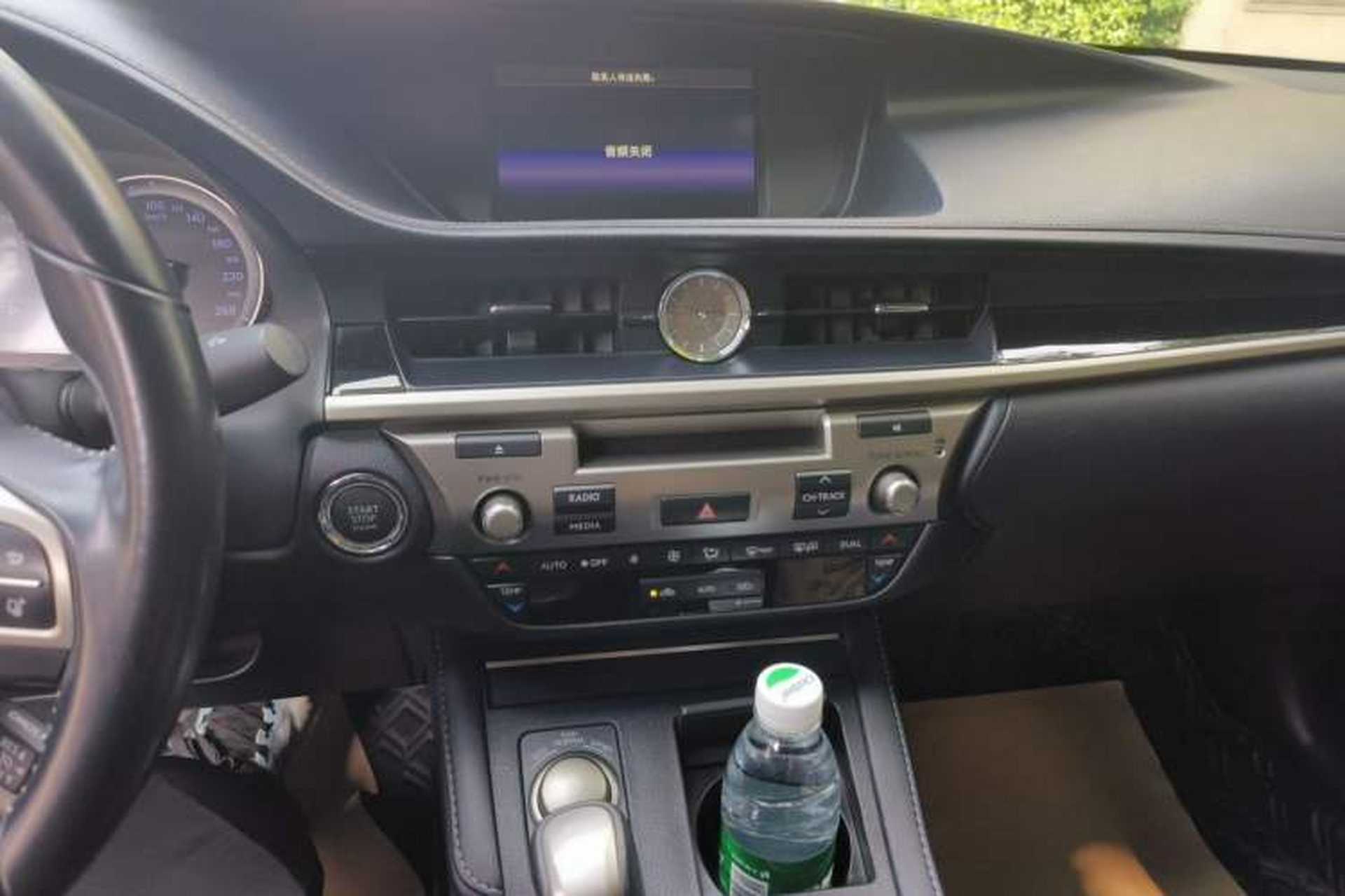 Used Lexus ES 2018 200 Excellence Edition China VI Standard Audio And AC Panel
