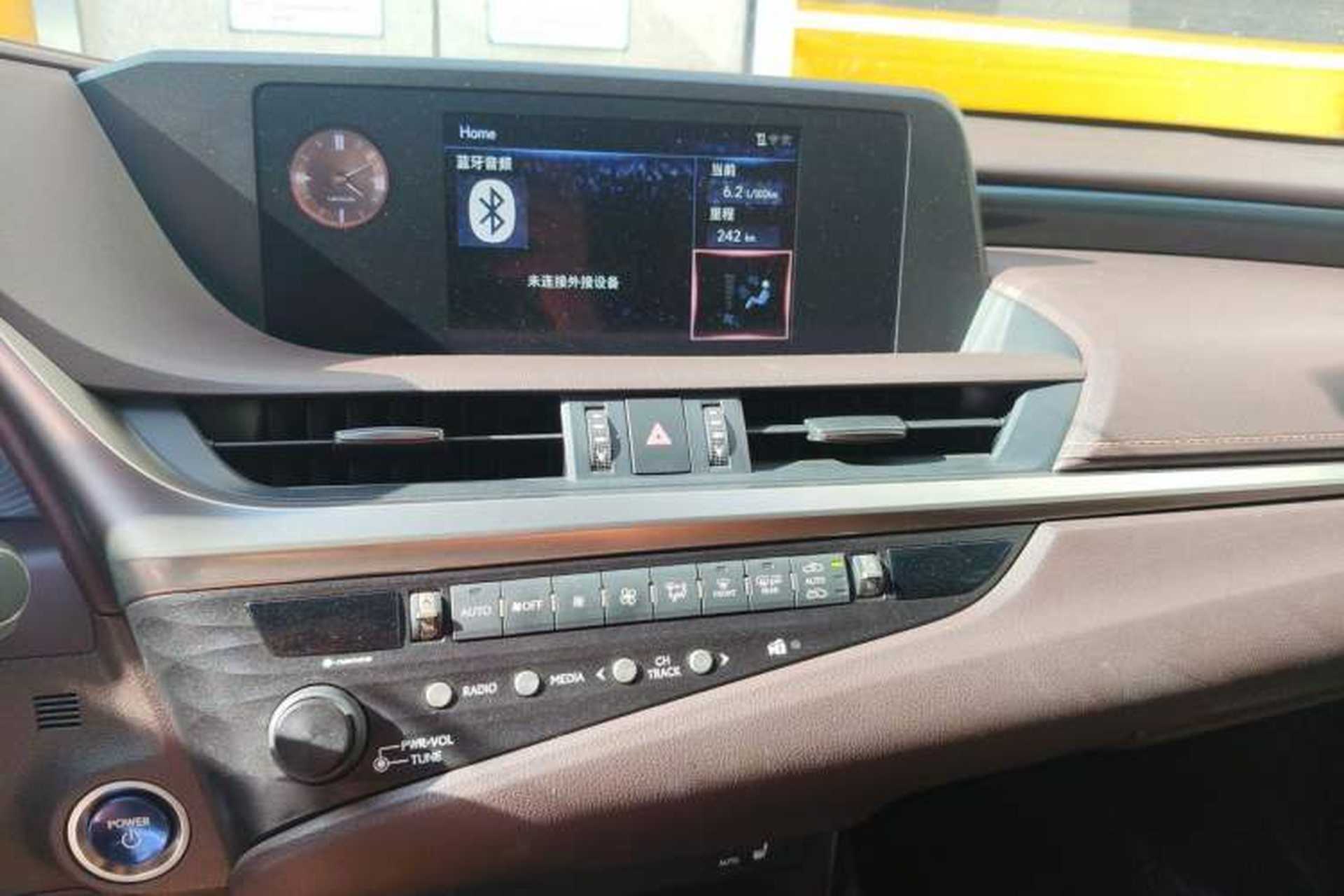 Used Lexus ES 2018 300h Premier Edition China V Standard Audio And AC Panel
