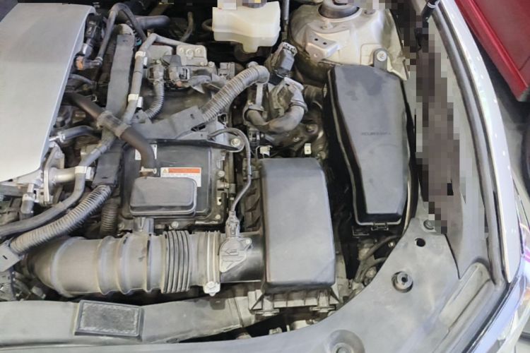 Used Lexus ES 2018 300h Premier Edition China VI Standard Engine Bay Left
