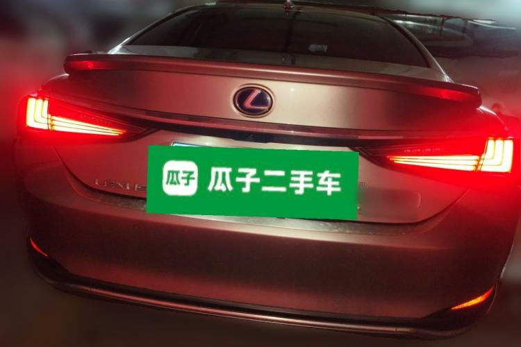 Used Lexus ES 2018 300h Premier Edition China VI Standard Rear