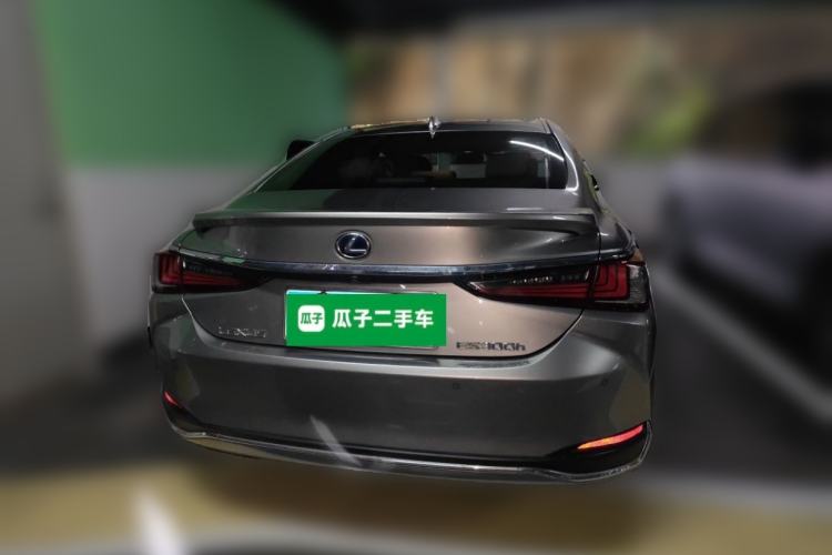 Used Lexus ES 2018 300h Premier Edition China VI Standard Rear