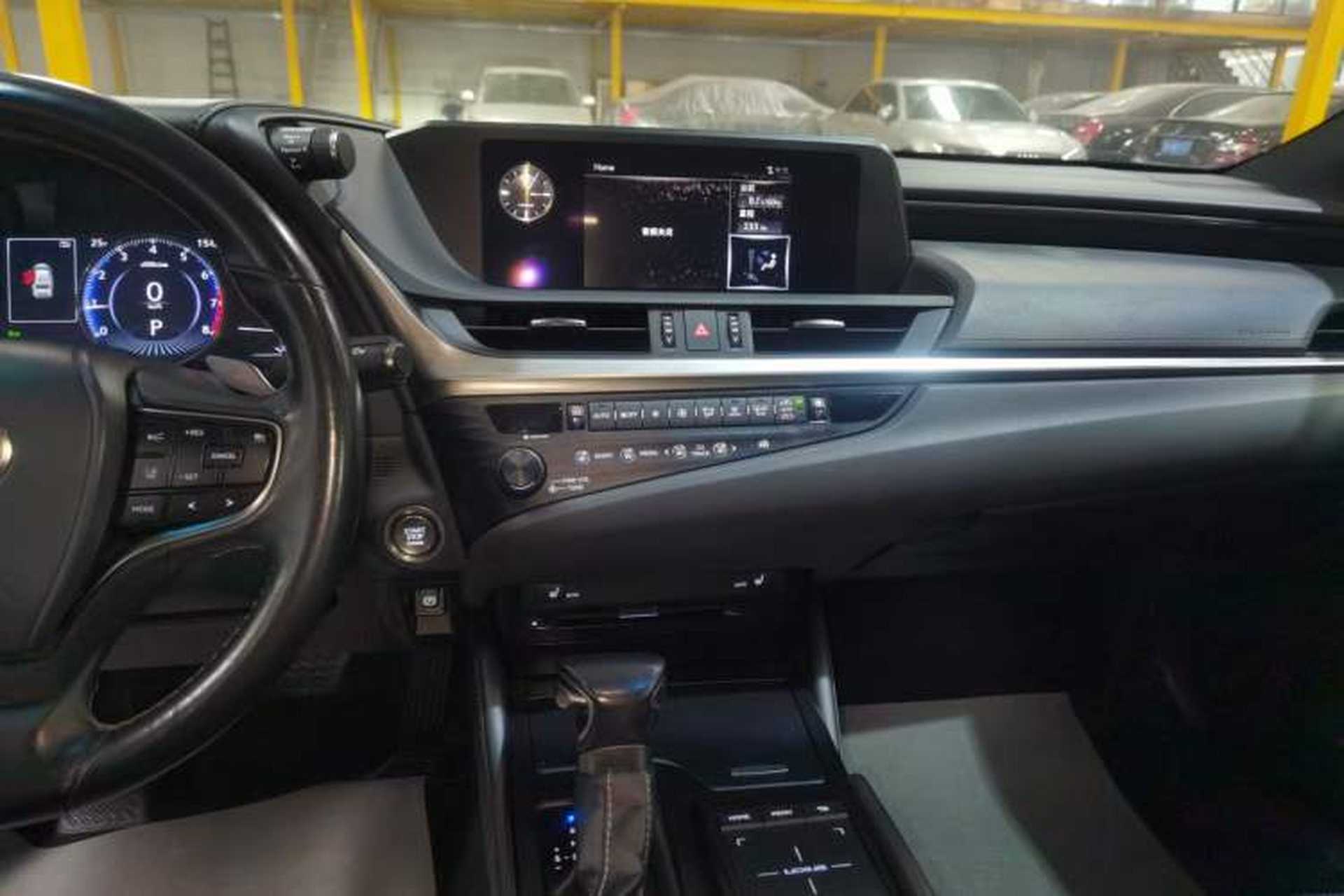Used Lexus ES 2018 200 Excellence Edition China V Standard Audio And AC Panel