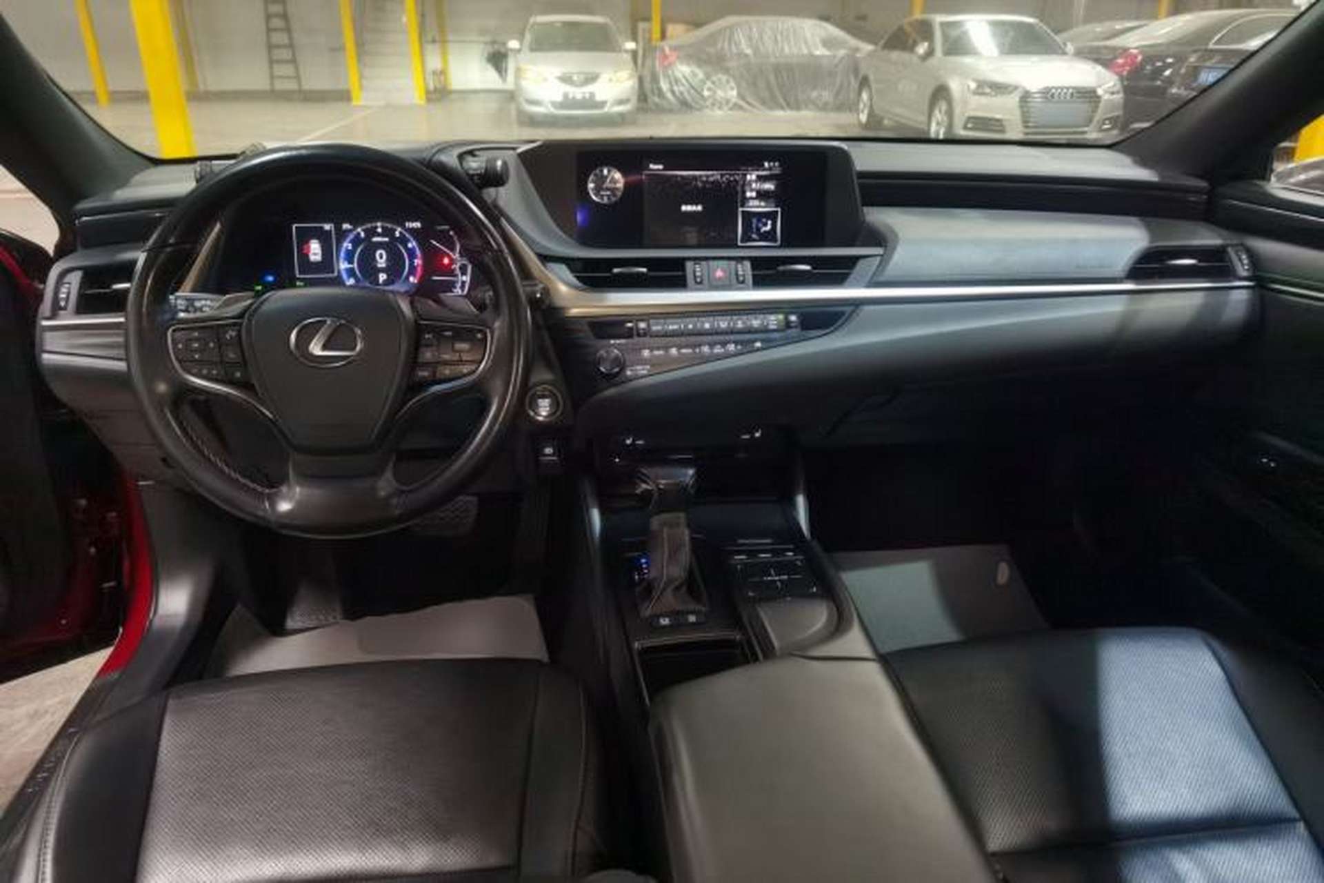 Used Lexus ES 2018 200 Excellence Edition China V Standard Center Console
