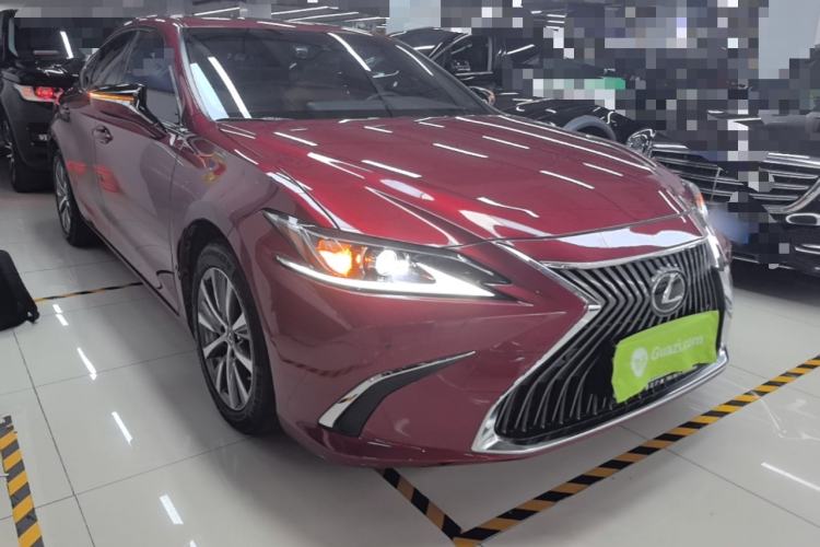 Used Lexus ES 2018 200 Luxury Edition China V Standard Exterior 1