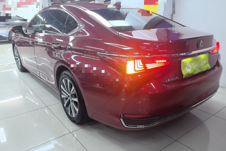 Used Lexus ES 2018 200 Luxury Edition China V Standard Exterior 2