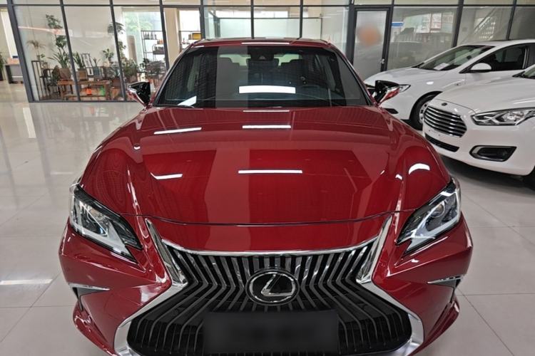 Used Lexus ES 2018 200 Excellence Edition China V Standard Front