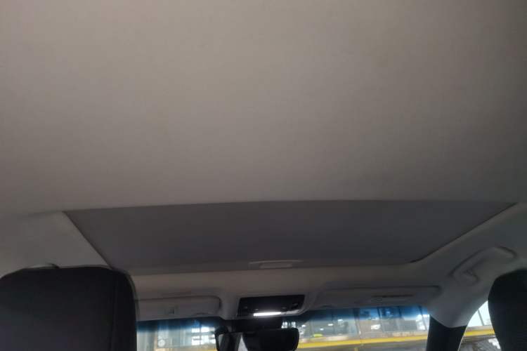 Used Lexus ES 2018 200 Excellence Edition China V Standard Headliner