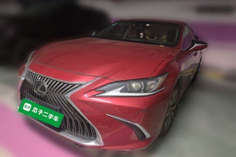 Lexus ES 2018 200 Excellence Edition China VI Standard usado Guazi used car, China used car export, Used car for sale, Used cars, Cheapest cars for sale