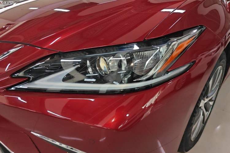 Used Lexus ES 2018 200 Excellence Edition China V Standard Left Front Headlight