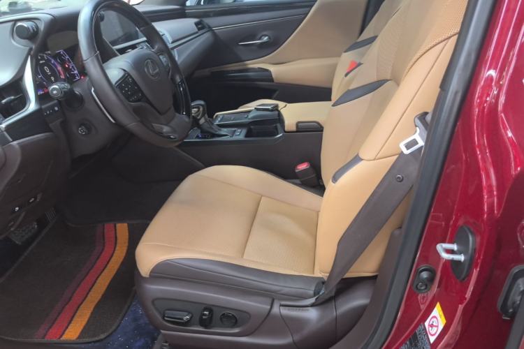 Used Lexus ES 2018 200 Luxury Edition China V Standard Left Front Seat