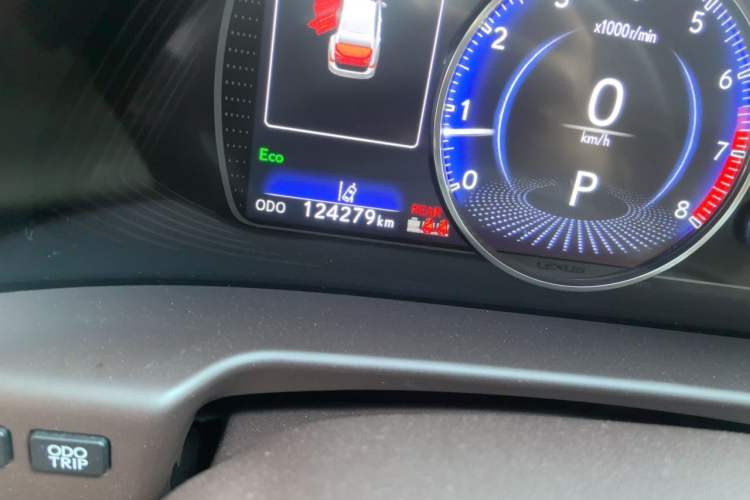 Used Lexus ES 2018 200 Excellence Edition China V Standard Odometer Close Up