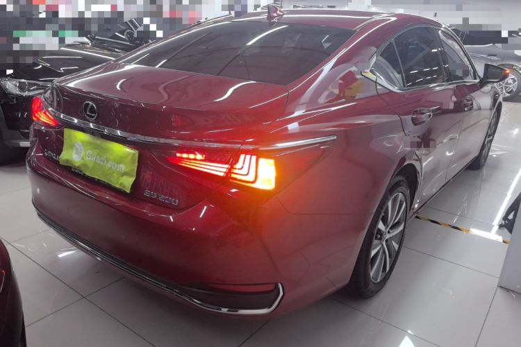 Used Lexus ES 2018 200 Luxury Edition China V Standard Rear Right 45 Deg