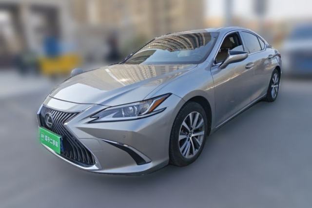 Used Lexus ES 2018 260 Excellence Edition China VI Standard