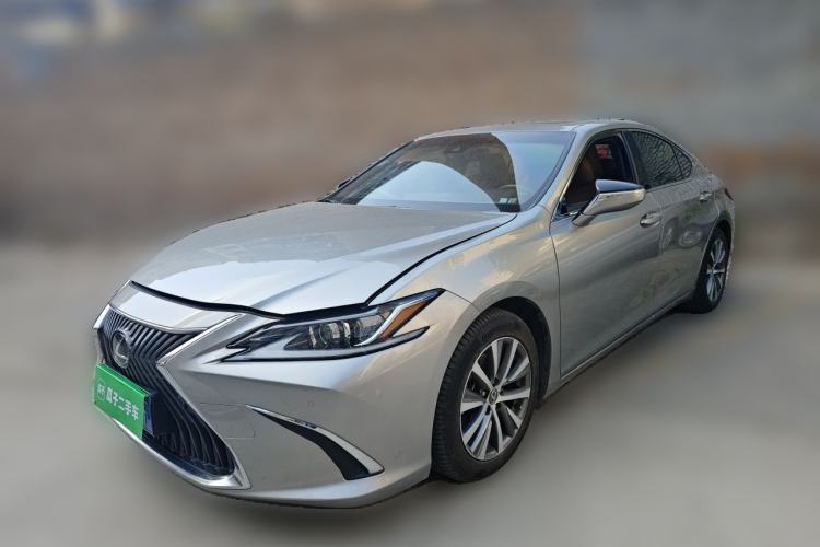 Used Lexus ES 2018 200 Excellence Edition China V Standard Guazi used car, China used car export, Used car for sale, Used cars, Cheapest cars for sale