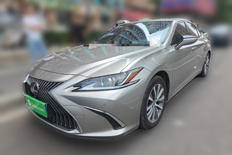 Gebrauchter Lexus ES 2018 300h Premier Edition China VI Standard Guazi used car, China used car export, Used car for sale, Used cars, Cheapest cars for sale