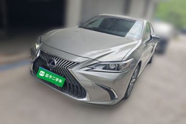 Used Lexus ES 2018 300h Premier Edition China V Standard
