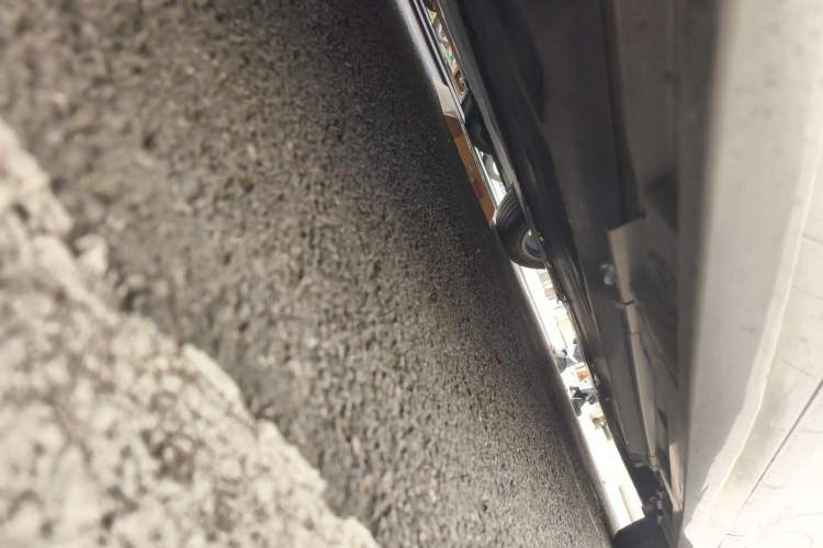 Used Lexus ES 2018 200 Excellence Edition China VI Standard Chassis Front Left