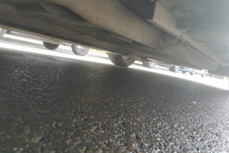 Used Lexus ES 2018 300h Premier Edition China VI Standard Chassis Front Left