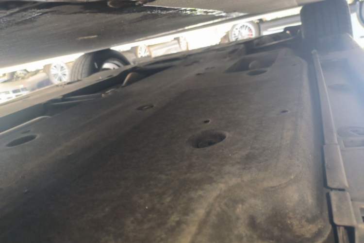 Used Lexus ES 2018 300h Premier Edition China VI Standard Chassis Front Left