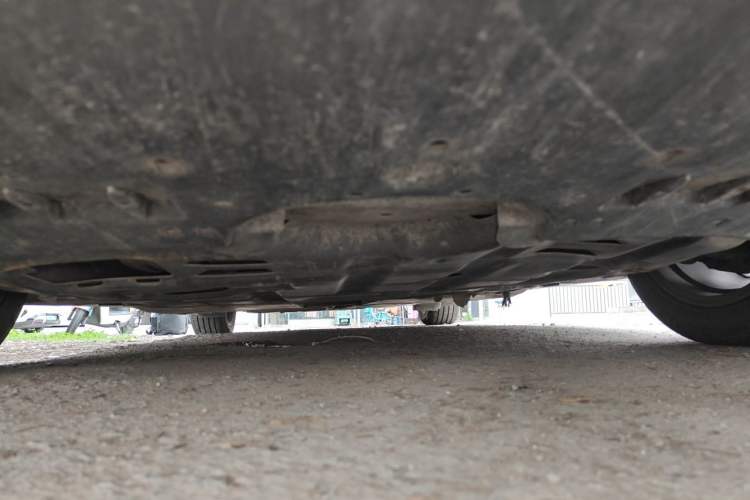 Used Lexus ES 2018 300h Premier Edition China VI Standard Chassis Front