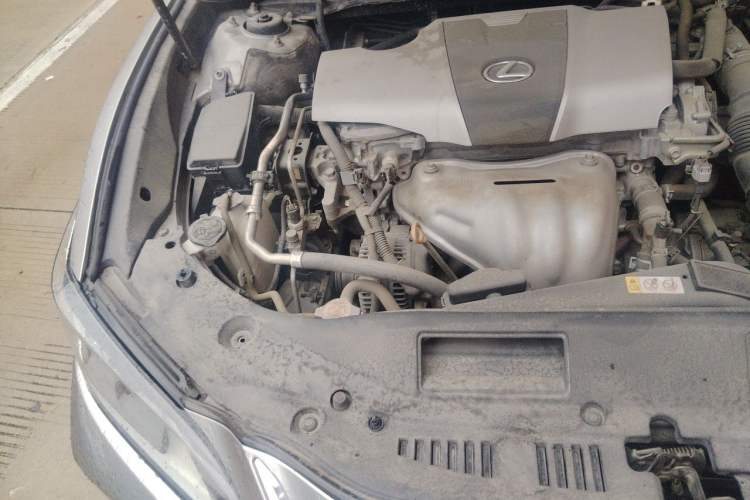 Used Lexus ES 2018 200 Excellence Edition China V Standard Engine Bay Right