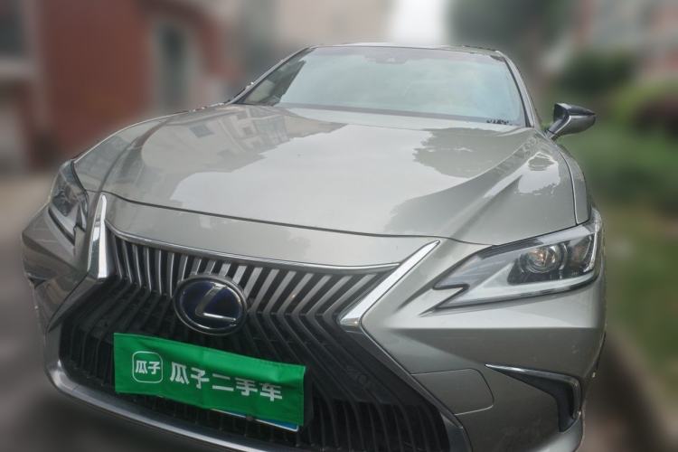 Used Lexus ES 2018 300h Premier Edition China VI Standard Exterior 1