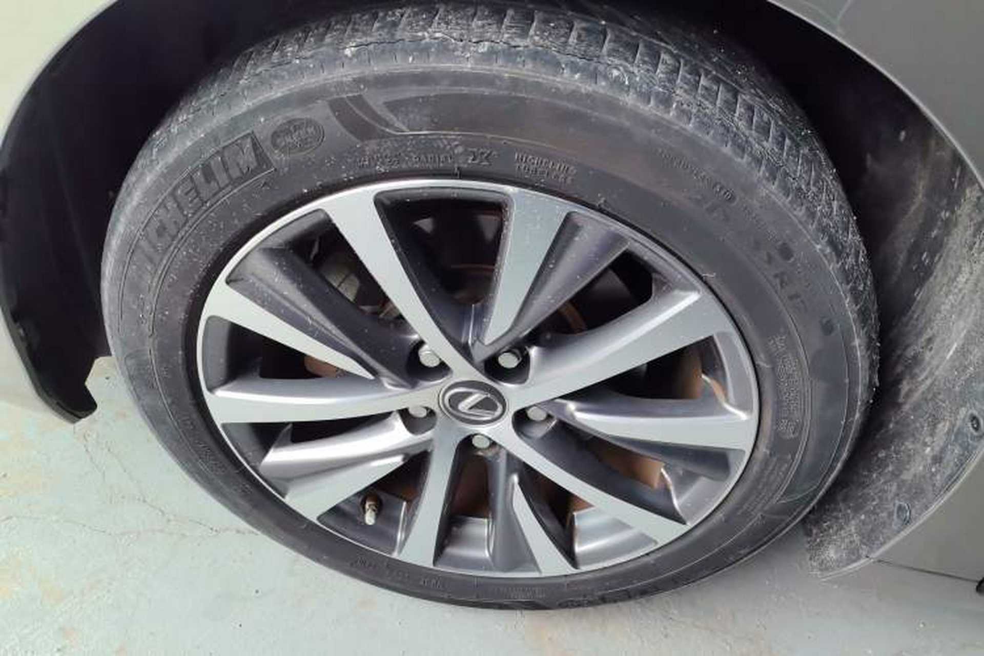 Used Lexus ES 2018 200 Luxury Edition China V Standard Exterior 2