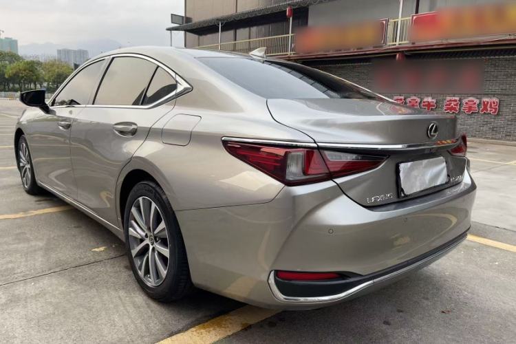 Used Lexus ES 2018 200 Luxury Edition China V Standard Exterior 5