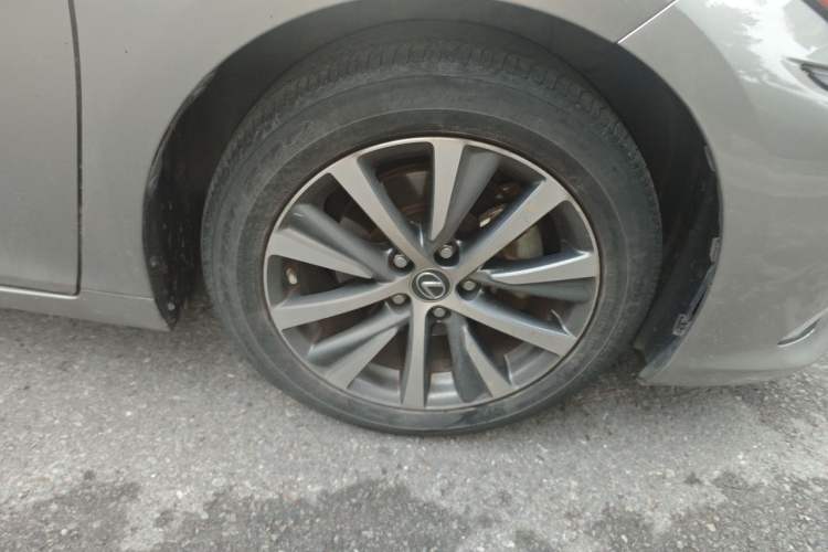 Used Lexus ES 2018 300h Premier Edition China VI Standard Exterior 7