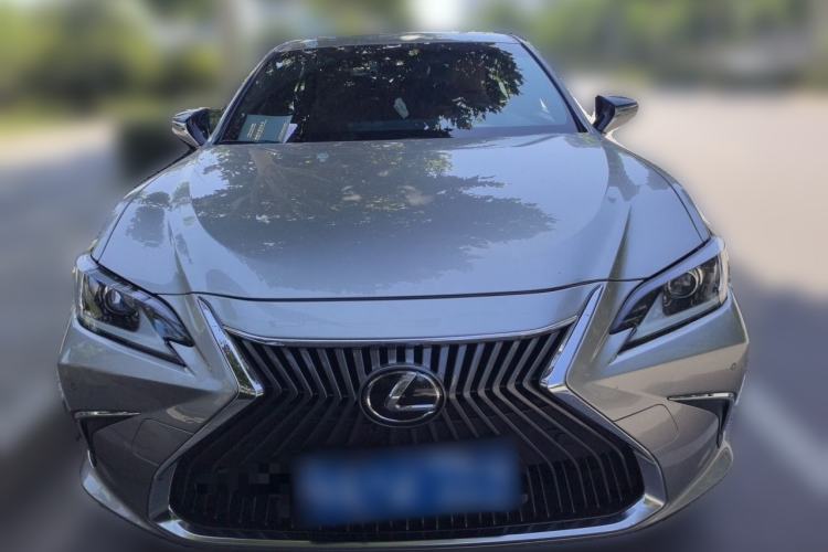 Used Lexus ES 2018 200 Excellence Edition China V Standard Front