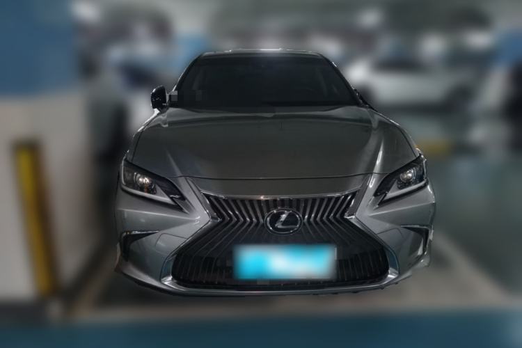 Used Lexus ES 2018 200 Excellence Edition China V Standard Front
