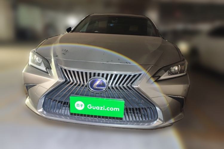 Used Lexus ES 2018 300h Premier Edition China VI Standard Front