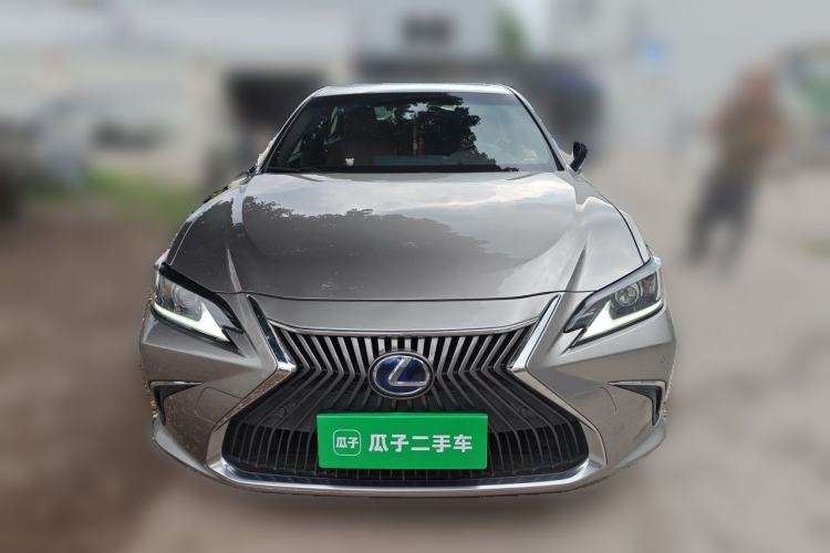 Used Lexus ES 2018 300h Premier Edition China VI Standard Front