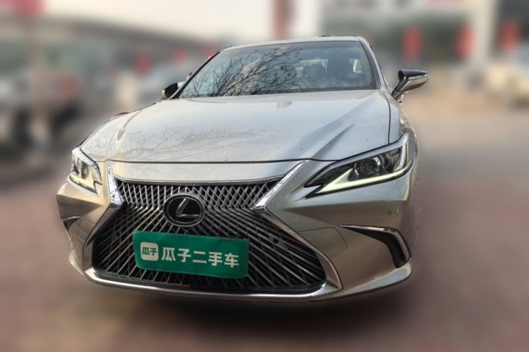 Used Lexus ES 2018 200 Excellence Edition China V Standard Front