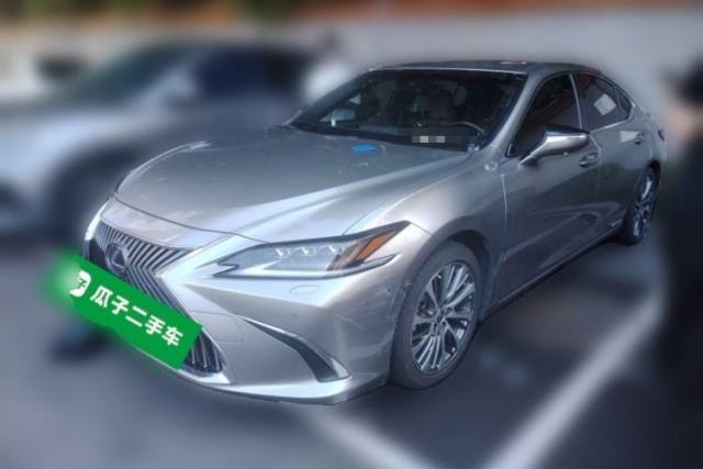 Used Lexus ES 2018 300h Premium Edition China V Standard