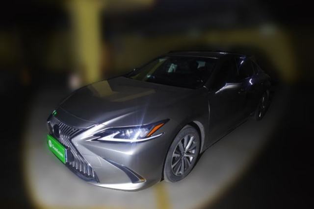 Used Lexus ES 2018 300h Premier Edition China V Standard