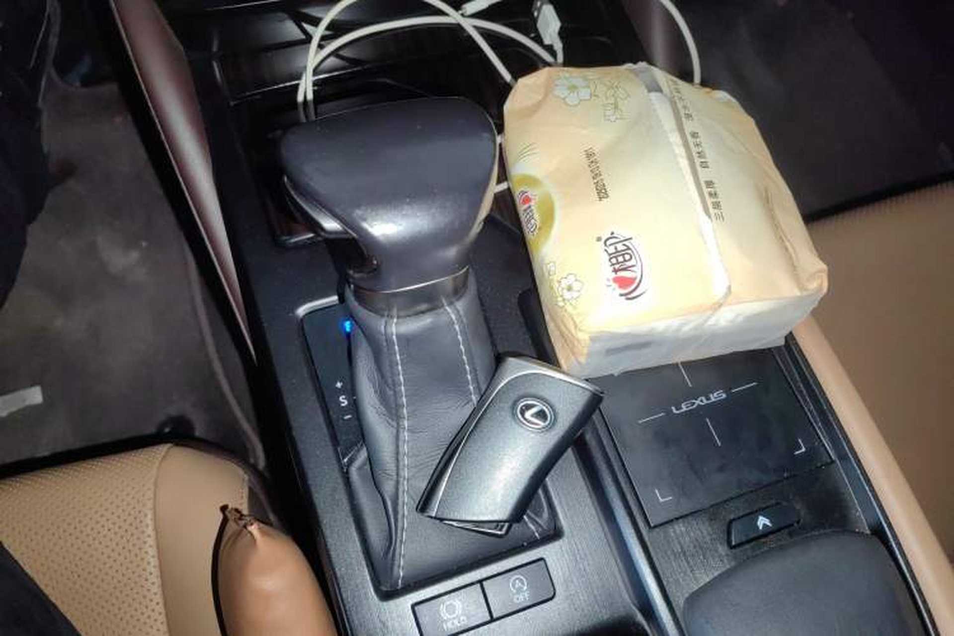 Used Lexus ES 2018 200 Luxury Edition China V Standard Gear Lever