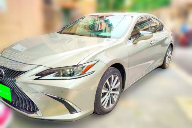 Used Lexus ES 2018 200 Luxury Edition China VI