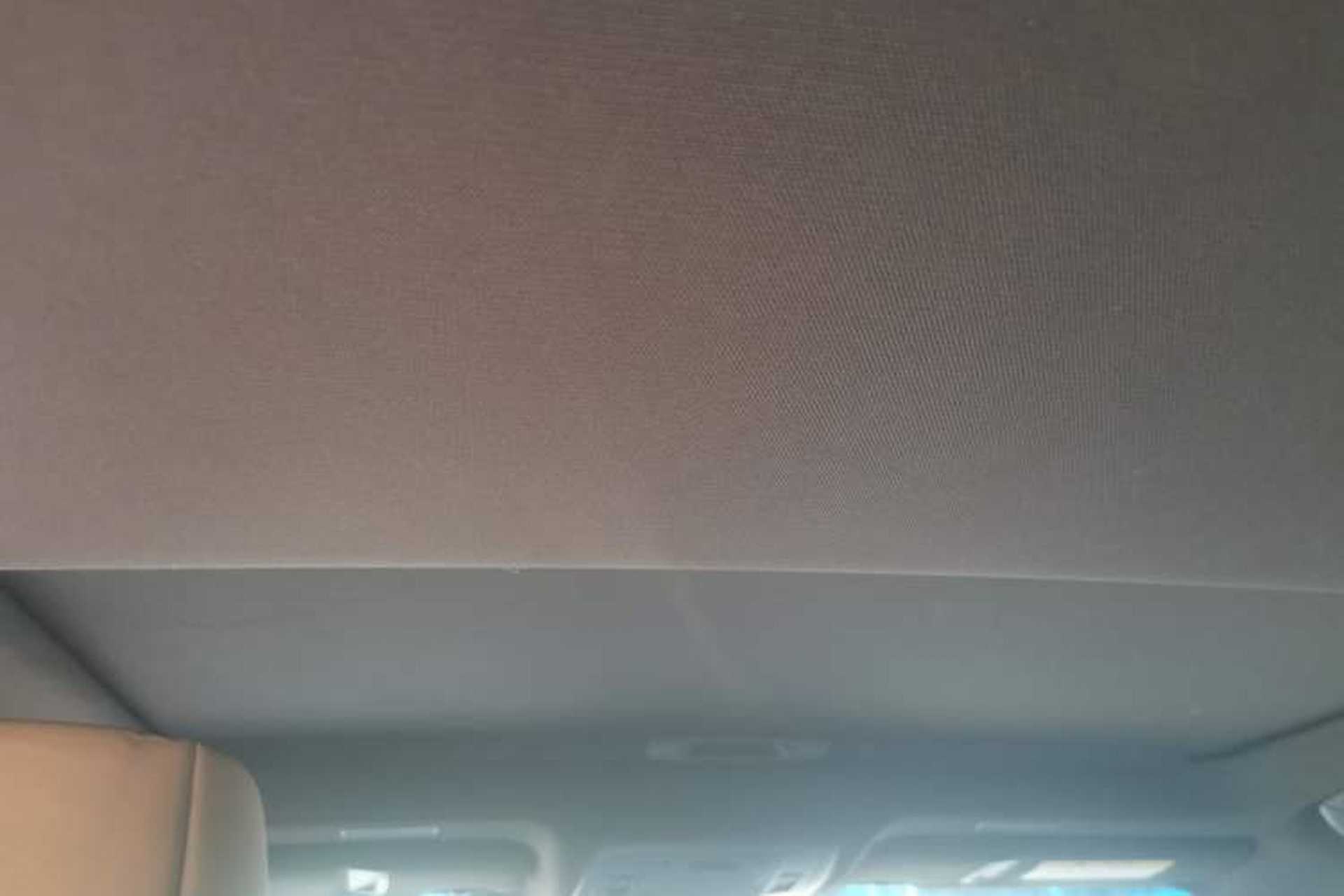 Used Lexus ES 2018 300h Premier Edition China VI Standard Headliner