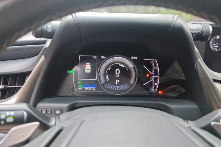 Used Lexus ES 2018 300h Premier Edition China V Standard Instrument Cluster