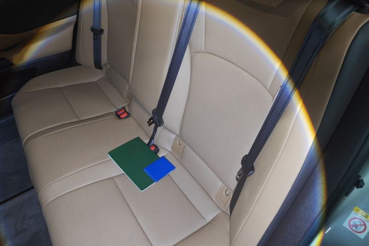 Used Lexus ES 2018 300h Premier Edition China V Standard Interior 4