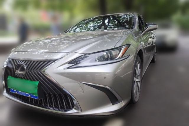 Used Lexus ES 2018 300h Premier Edition China V Standard