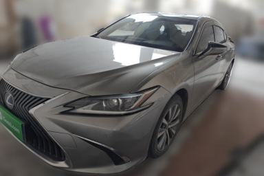 Used Lexus ES 2018 300h Premier Edition China VI Standard