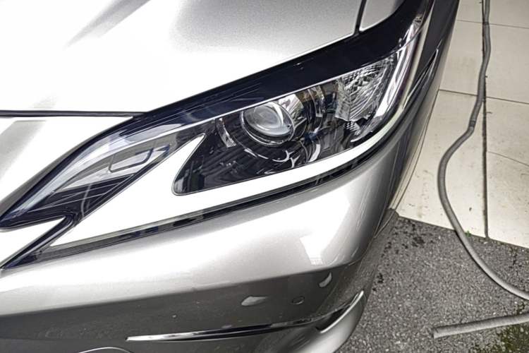 Used Lexus ES 2018 300h Premier Edition China VI Standard Left Front Headlight