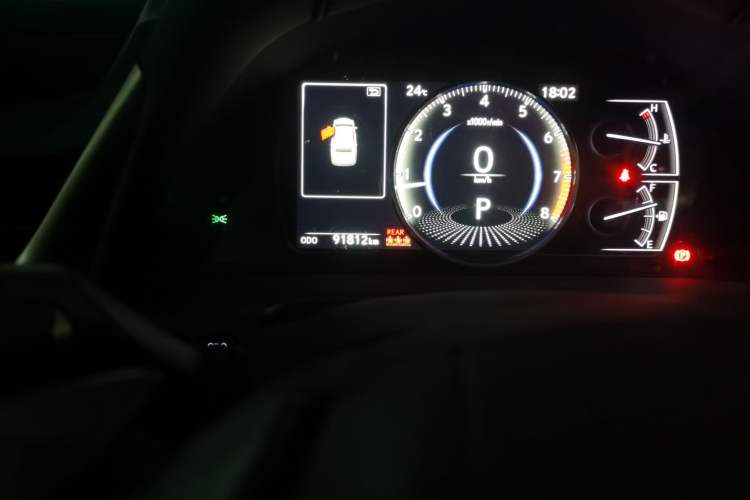 Used Lexus ES 2018 200 Excellence Edition China V Standard Odometer Close Up