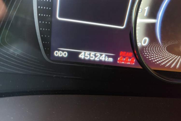 Used Lexus ES 2018 200 Luxury Edition China V Standard Odometer Close Up