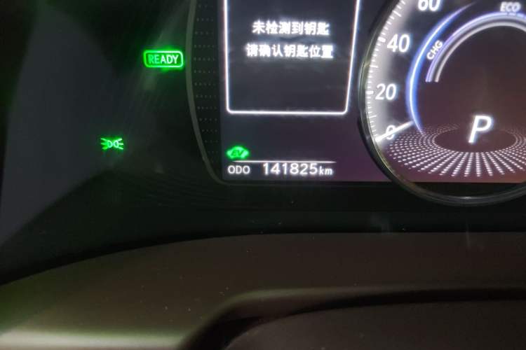 Used Lexus ES 2018 300h Premier Edition China V Standard Odometer Close Up